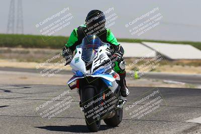 media/Aug-03-2025-TrackDaz (Sun) [[bf4a71acf9]]/B Group/1220pm (Wheelie Bump)/